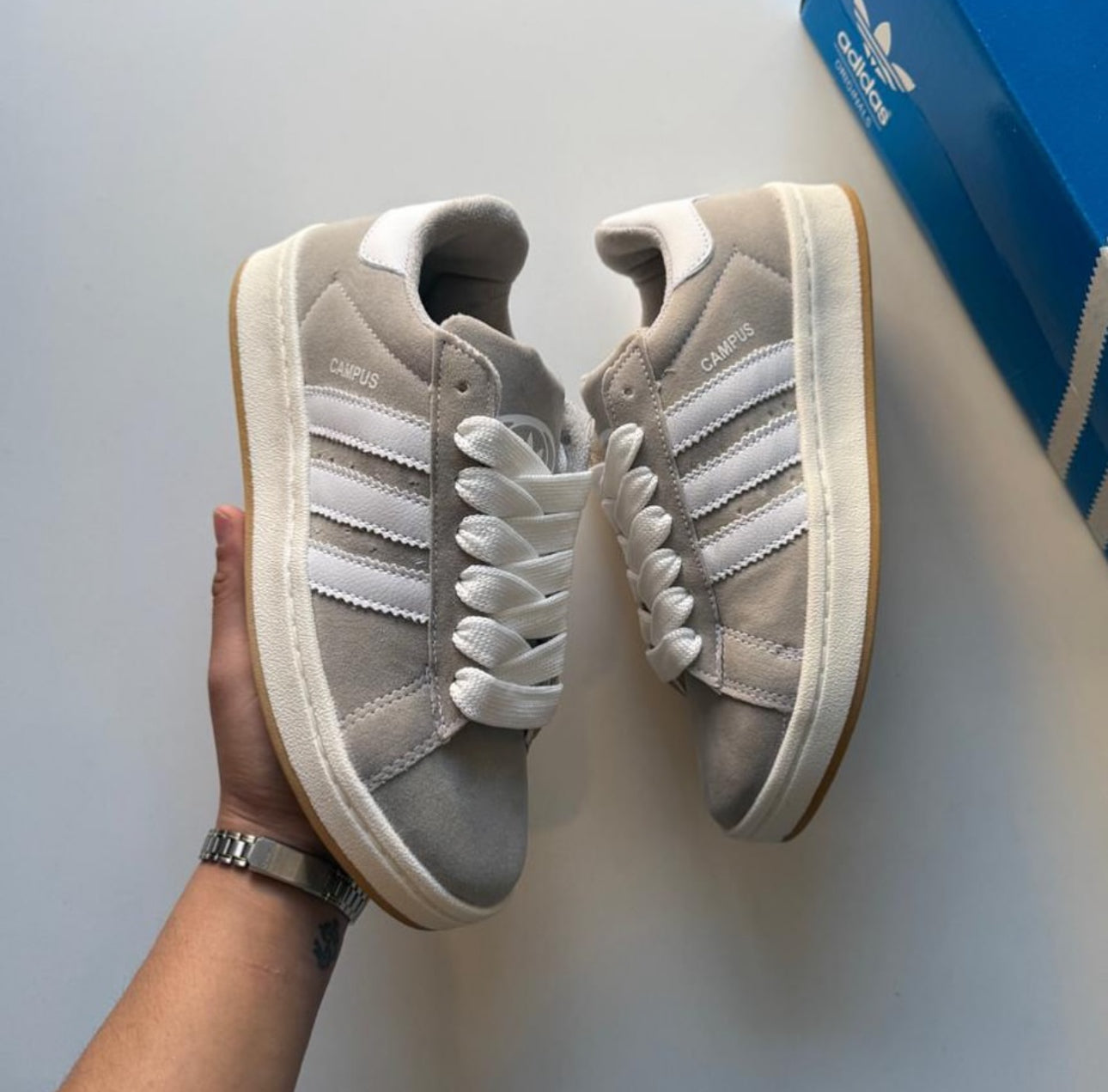 Campus grey