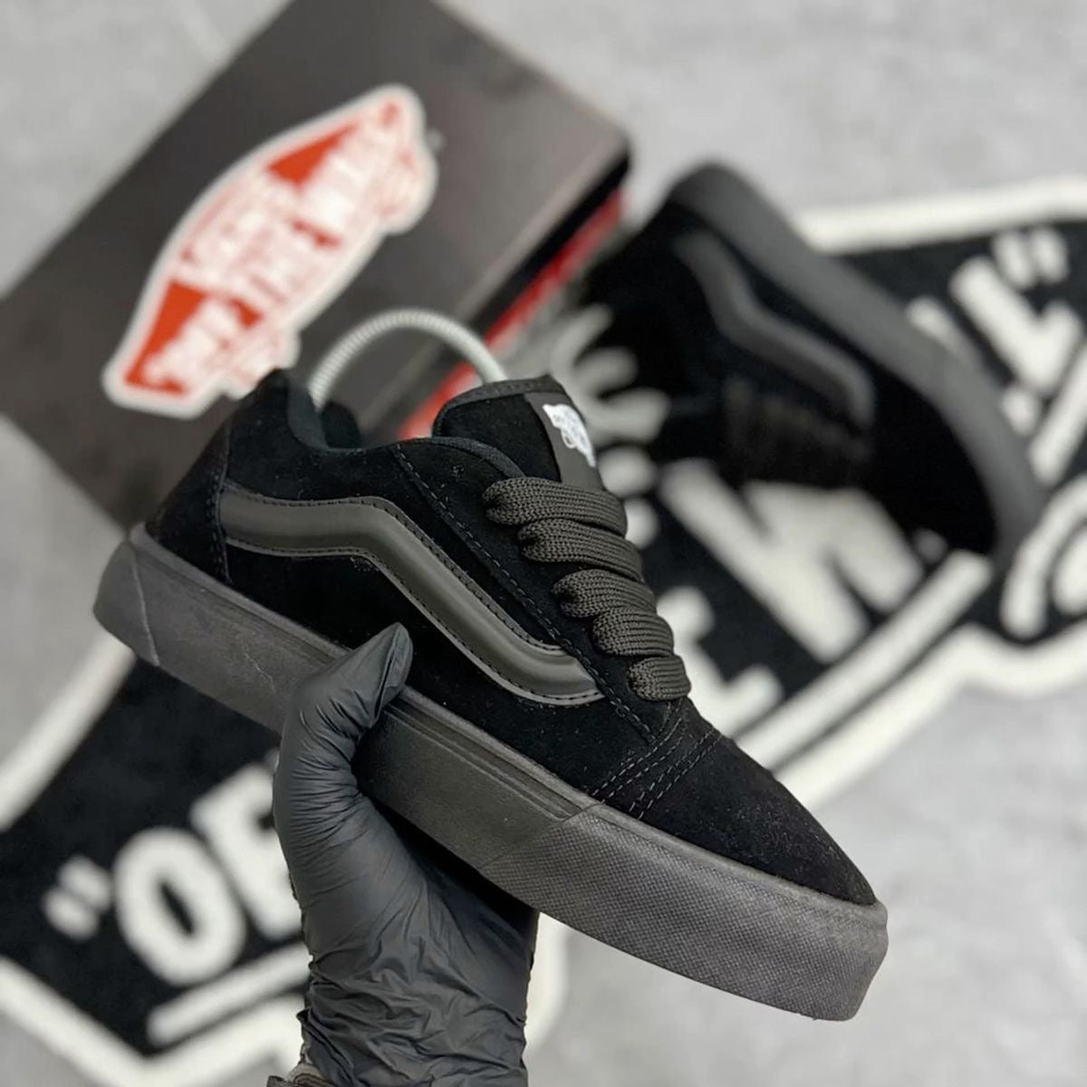 Vans knu total black